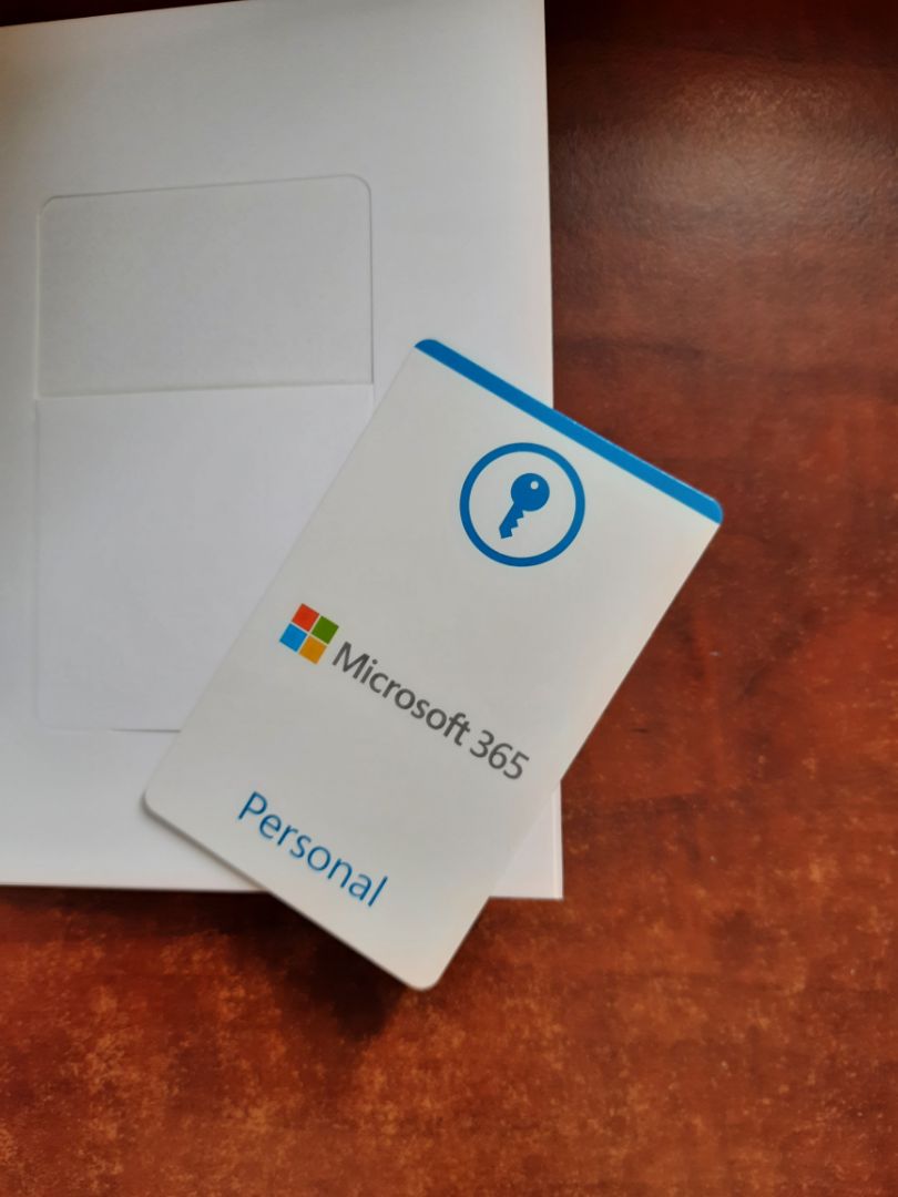 Đã sử dụng được bốn tháng. Rất lợi hại cho những ai xài bộ phần mềm văn phòng, đặc biệt có liên kết ổ đám mây lưu trữ khủng 1TB thuận tiện cho cv giữa cách máy tính khác nhau Đã sử dụng được bốn tháng. Rất lợi hại cho những ai xài bộ phần mềm văn phòng, đặc biệt có liên kết ổ đám mây lưu trữ khủng 1TB thuận tiện cho cv giữa cách máy tính khác nhau