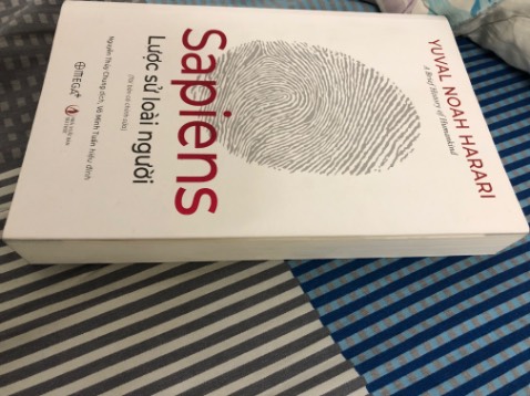 Sách đẹp, dày, và nhiều kiến thức, siêng năng mới đọc hết được đó :))