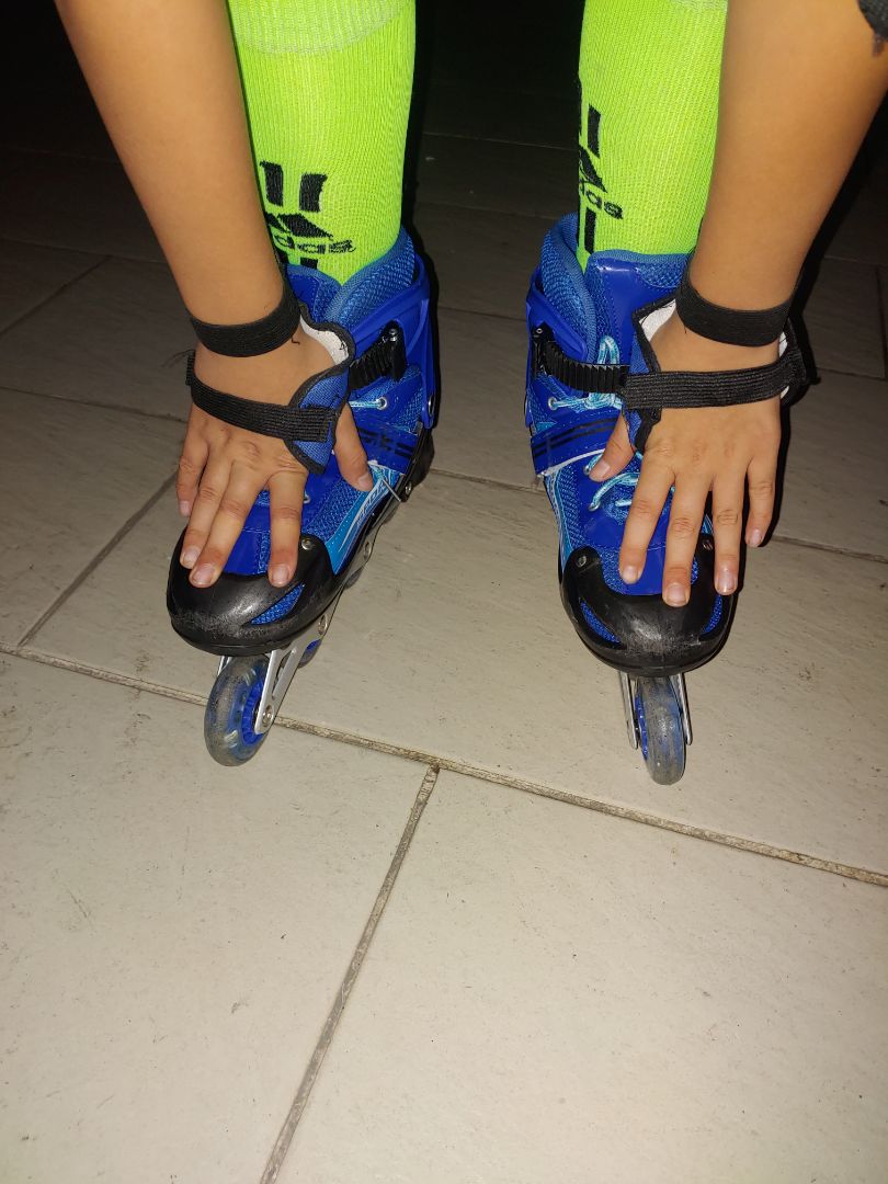 Tệ. Chơi được đúng 3 buổi