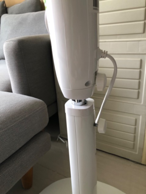 30/5 nhận hàng
7/6 quạt hỏng, bật lên chạy giật cục một luac mới quay được. Khớp nối giữa thân quạt lỏng lẻo.