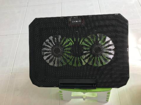 giao sản phẩm không đúng với hình mẫu trên website TiKi. Quá tệ