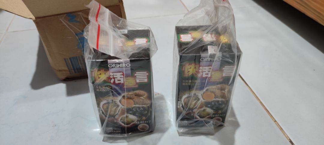 Đóng gói cẩn thận, giao hàng nhanh, hàng tiki trading nên rất đáng tin cậy còn hiệu quả đối với mình thì cần thời gian sử dụng mới biết nhưng thấy nhiều người nhận xét tốt quá, chắc sẽ ổn.