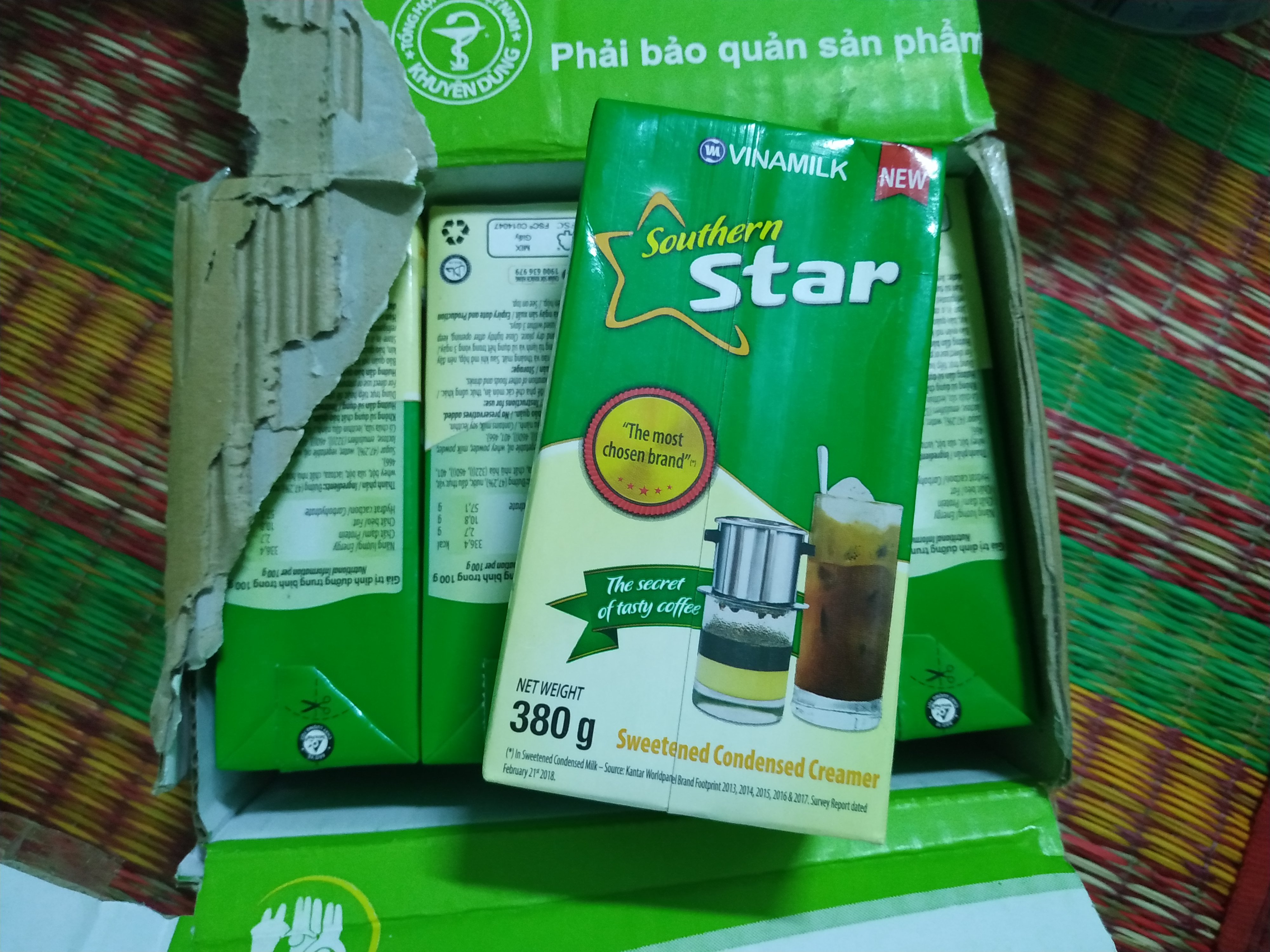 Mình order sữa ông thọ shop gửi sữa ngôi sao. Rât thất vọng cách làm vc của shop cảm giác như bị *** đảo. Mình ở xa chứ mình ở tphcm là mình làm tới cùng. Mọi người mua hàng nên cân nhắc shop này nhé. Mình order sữa ông thọ shop gửi sữa ngôi sao. Rât thất vọng cách làm vc của shop cảm giác như bị *** đảo. Mình ở xa chứ mình ở tphcm là mình làm tới cùng. Mọi người mua hàng nên cân nhắc shop này nhé.