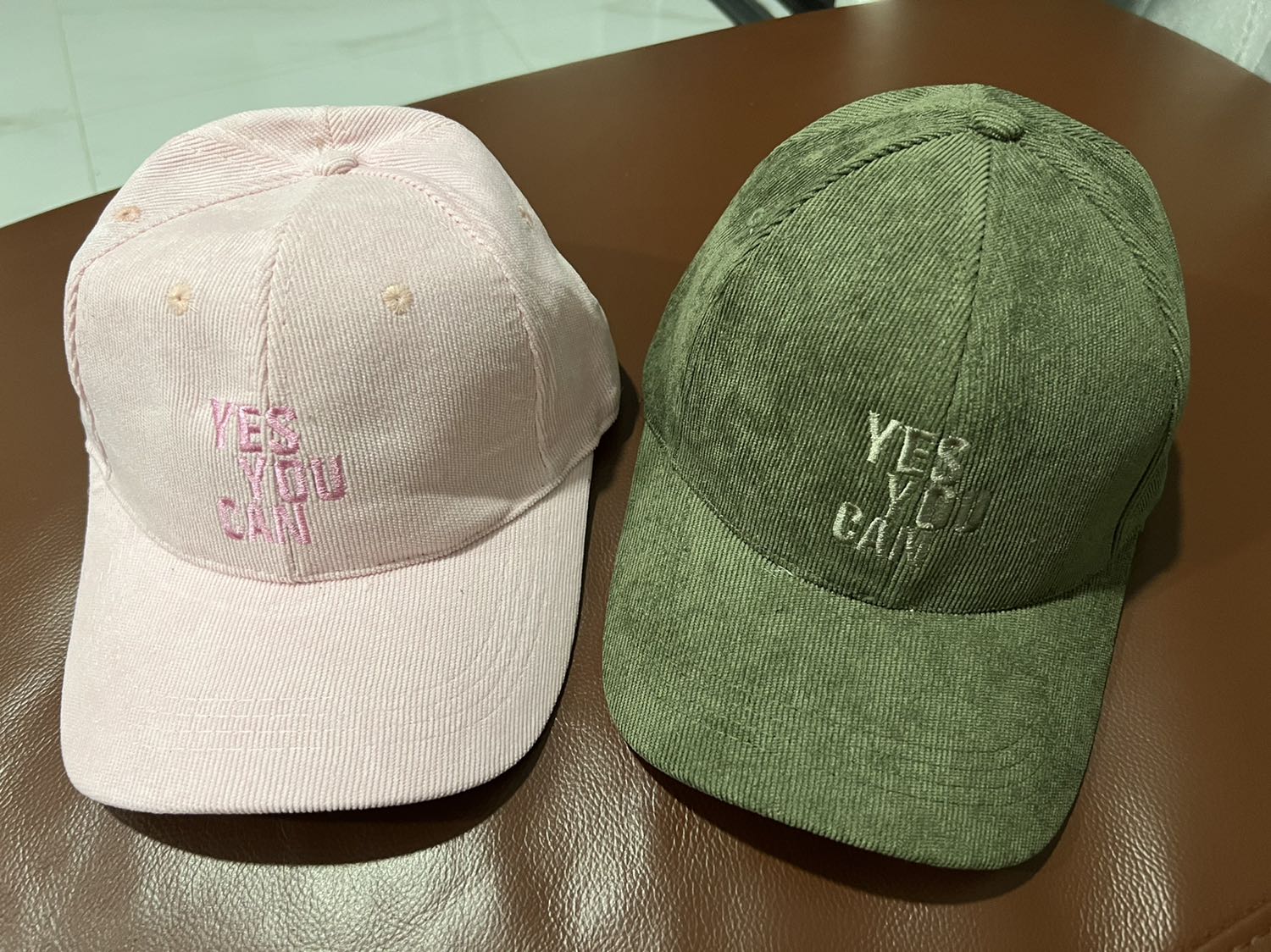 Nón đẹp, dày dặn, giá siêu rẻ có 25k, giao hàng nhanh. Sao lại có shop uy tín vậy nhỉ ^^