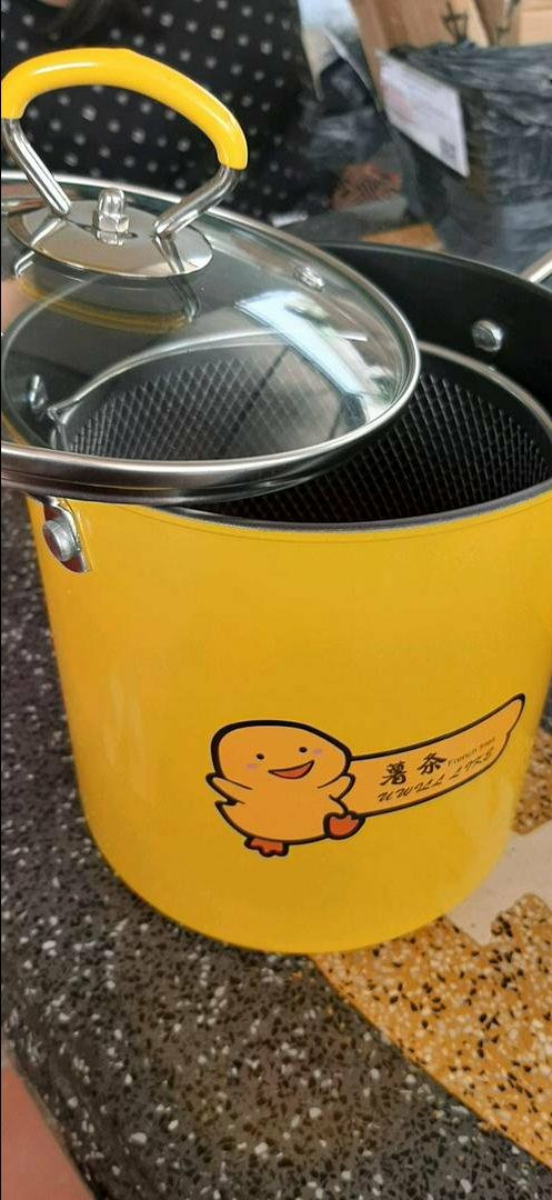 Đã nhận hàng, giao rất nhanh và chất lượng nồi tốt. Có nhiều công dụng nói chung mình thấy ưng. Sẽ ủng hộ dhop tiếp