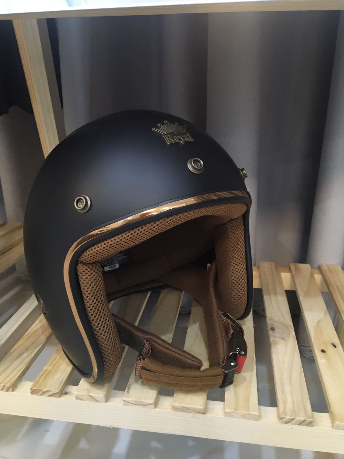 cung dep, lan dau tien thay non dep, ôm đầu cung dep, lan dau tien thay non dep, ôm đầu