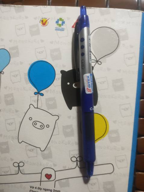 Bút đẹp,cầm chắc tay,mực ra đều...cảm thấy hài lòng...