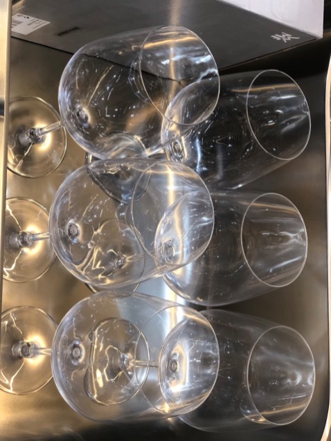 Ly đẹp, shop đóng gói cẩn thận, giao hành nhanh. sẽ ủng hộ shop tiếp