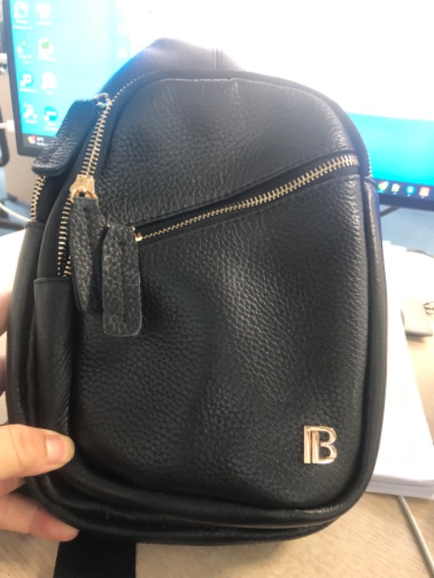 Túi rất đẹp. Chủ shop nhiệt tình chu đáo. Ủng hộ shop