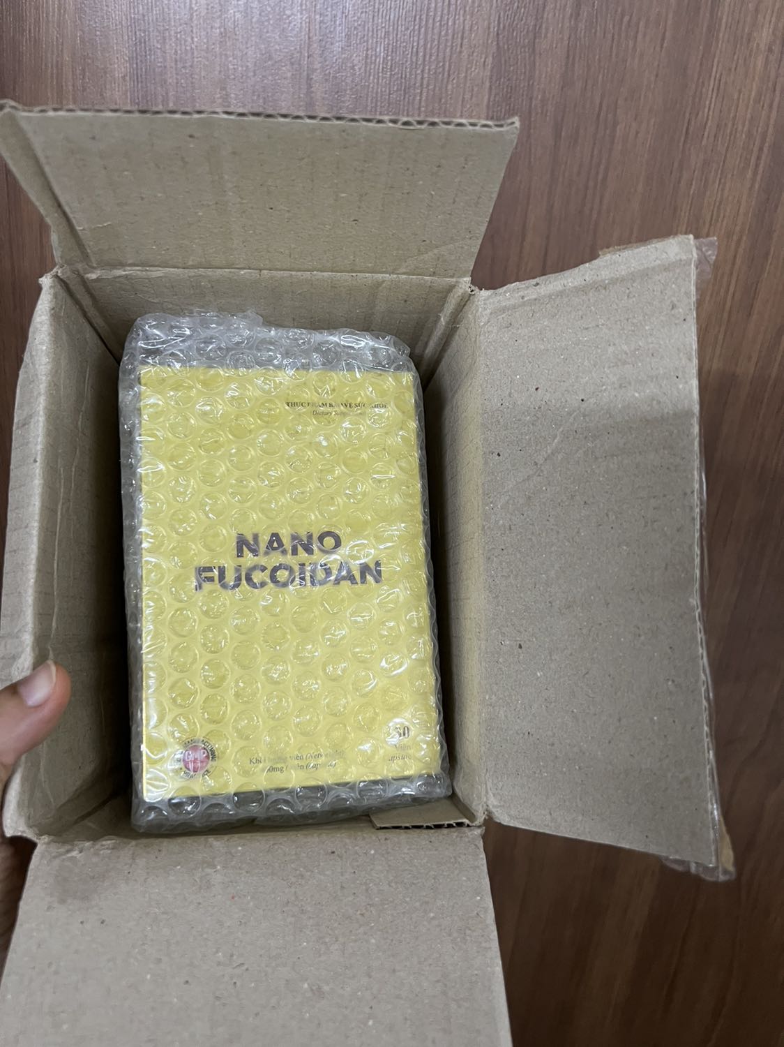 Giao hàng nhanh, mẫu mã đẹp, cty tư vấn sp nhiệt tình. Sẽ ủng hộ shop