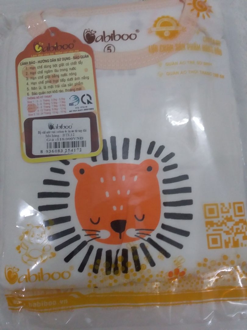 giao hàng nhanh, 1 ngày là tới. hàng đóng gói trong túi cẩn thận. hàng này làm quà tặng cũng rấy ok. cam ơn shop. cho 5 sao