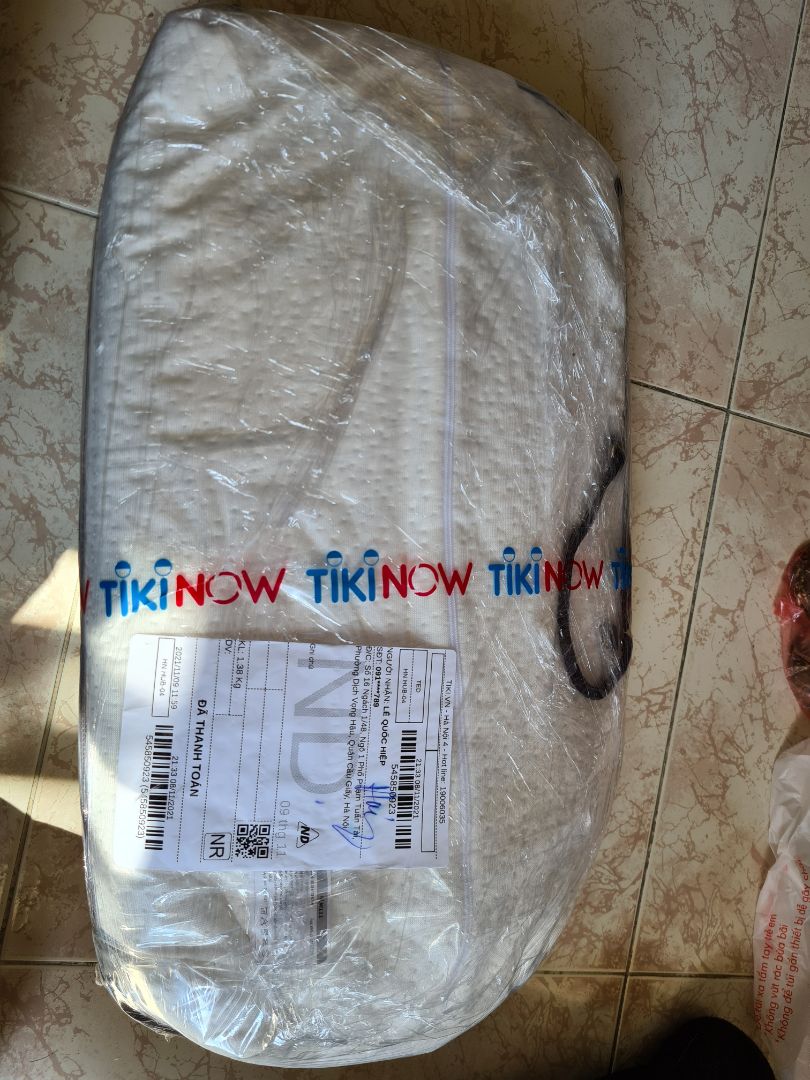 Sản phẩm giao đúng như quảng cáo, về chất lượng phải sử dụng mới đánh giá được, tuy nhiên shiper giao hàng không hề liên hệ với tôi qua điện thoại di động để giao hàng, đồng thời giả mạo chữ ký người nhận hàng. Nếu giao hàng không đúng địa chỉ sẽ xử lý ntn? Phải chăng tôi đã thanh toán tiền trước nên giao hàng như vậy?