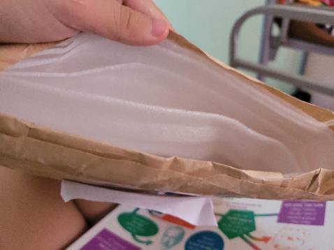 Em đặt combo hai quyển tâm lý học và triết học, nhưng lúc giao hàng đến em chỉ nhận được 1 quyển tâm lý học và không có quyển triết học