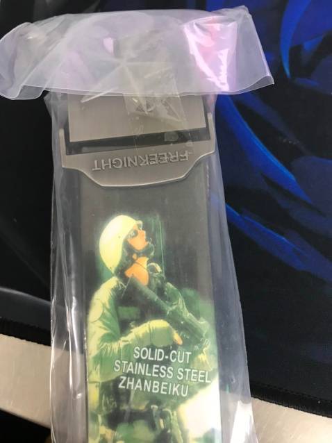 Đẹp yêu nhé shop đóng gói cực kỳ cẩn thận giao hàng quá nhanh hơn cả mong đợi luôn nhé. cảm ơn shop món quà tuyệt vời