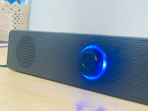 Ngon, bổ, rẻ là đây. Rất thích hợp cho phòng tầm 25m2 đổ lại. Loa vặn to mà ko thấy rè gì cả. Oke shop nhé.