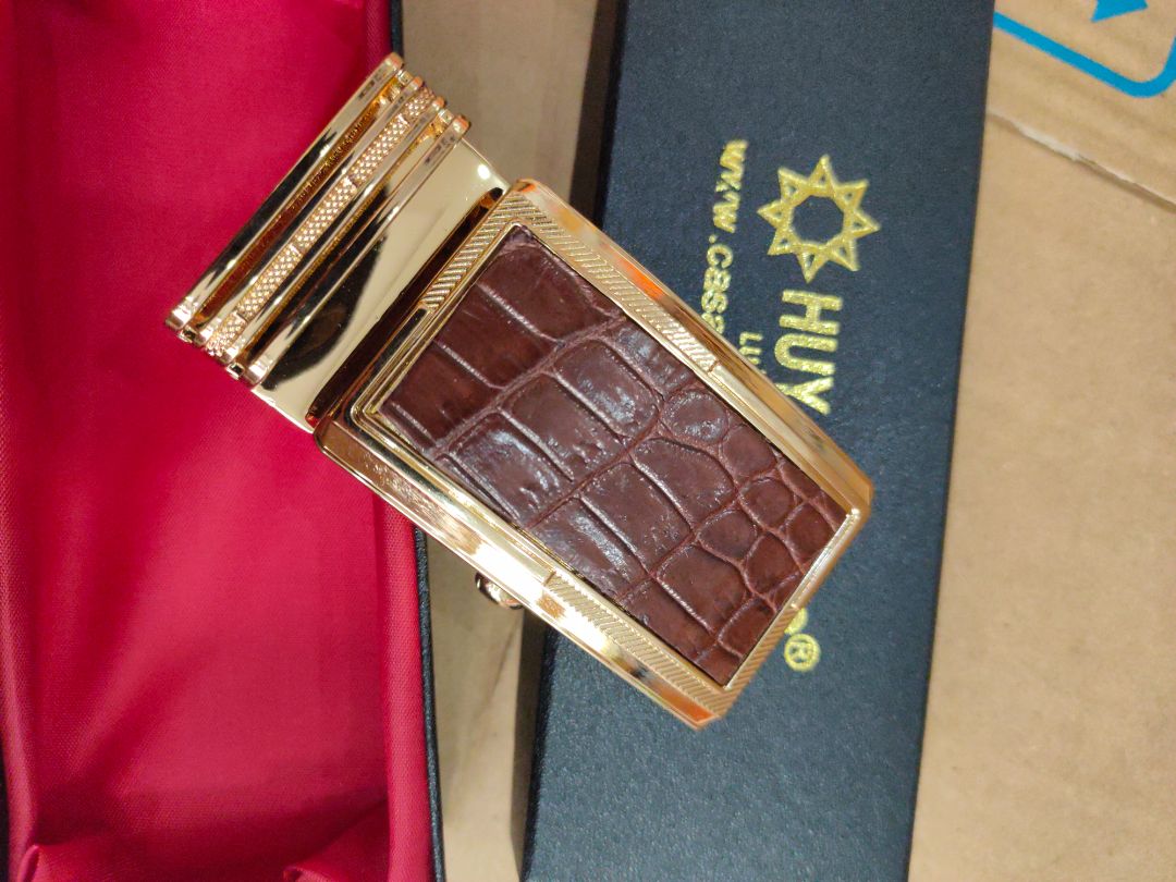 Đầu khóa rất đẹp.... Giao hàng nhanh... có hộp nhìn rất sang trọng