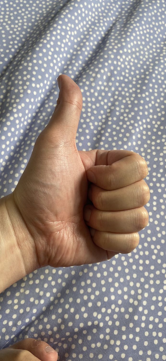 Sách đẹp, giao nhanh. Giá tốt. Còn nội dung thì rất okie. Đây là quyển thứ 2 mình mua, để tặng bạn bè. Nói chung rất ưng ý.