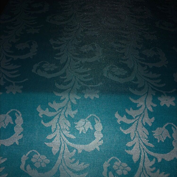 gối xài tốt, chất lượng, dùng rất hiệu quả. Ai bị đau chân nên mua về xài