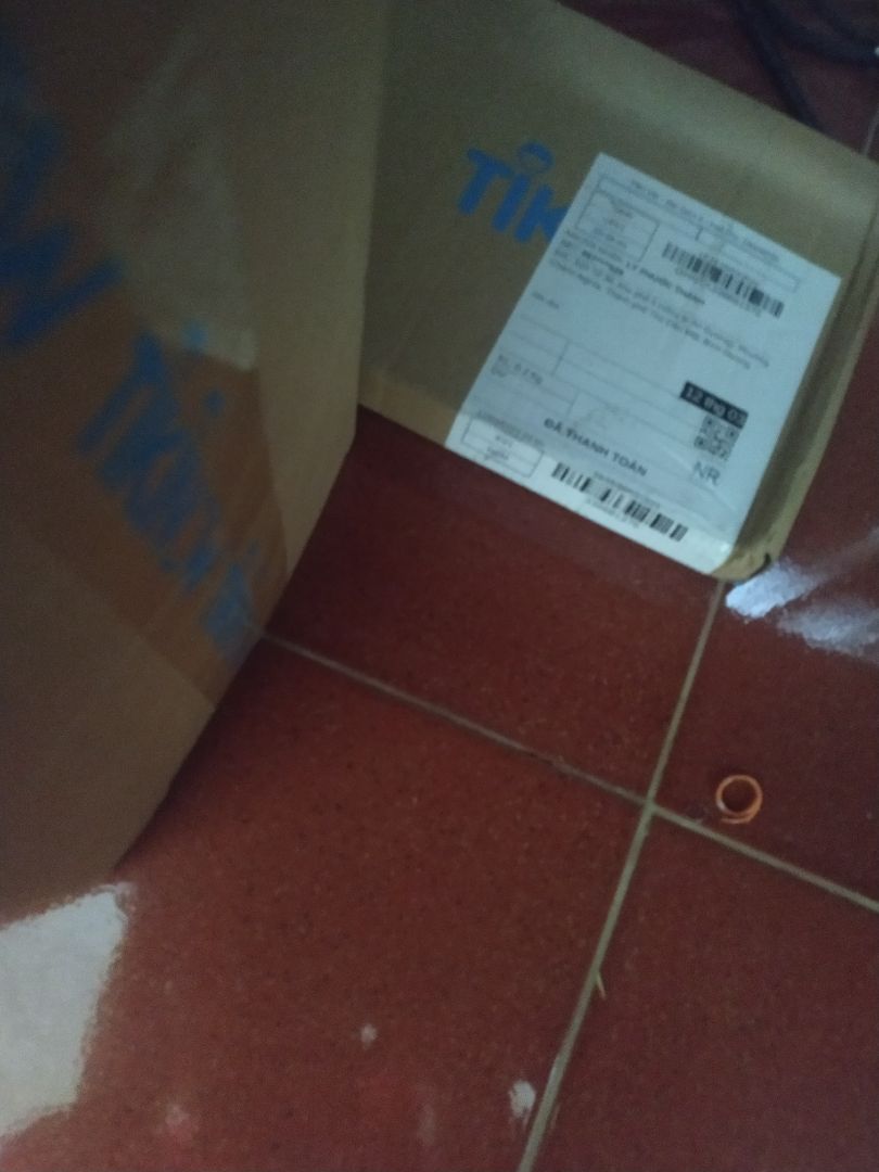 sách đẹp nguyên màng bọc. tiki giao hành nhanh