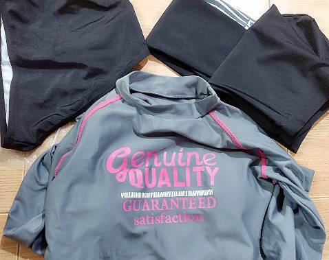 Kích thước, mẫu mã như miêu tả. Ba mảnh đều đẹp, vải chất, may đẹp. Hài lòng tiki