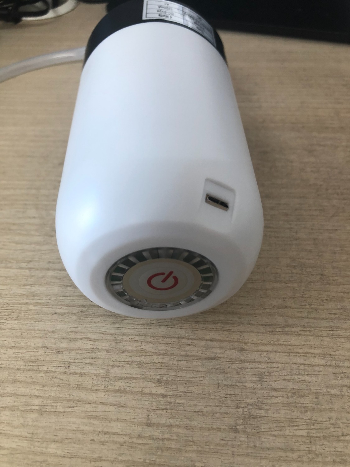 Mở không lên nguồn, xạc pin có sáng đền nhưng không vào pin. không sử dụng được.
Giao hàng chậm 1 tuần.