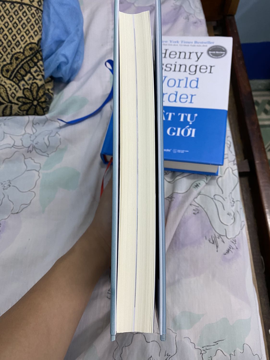 Mình vô cùng hài lòng với sản phẩm được giao. Tiki giao sớm cho mình 1 ngày :>>, vô cùng bất ngờ khi được bạn shipper gọi luôn tại ko ngờ mới tối hôm trước đặt mà hôm sau đã có hàng liền ( ko dùng TikiNow). Sách lúc giao đẹp, oke, đã vậy còn đc giảm 50%

Một trải nghiệm mua sách vừa rẻ vừa lẹ, vô cùng hài lòng luôn ạ