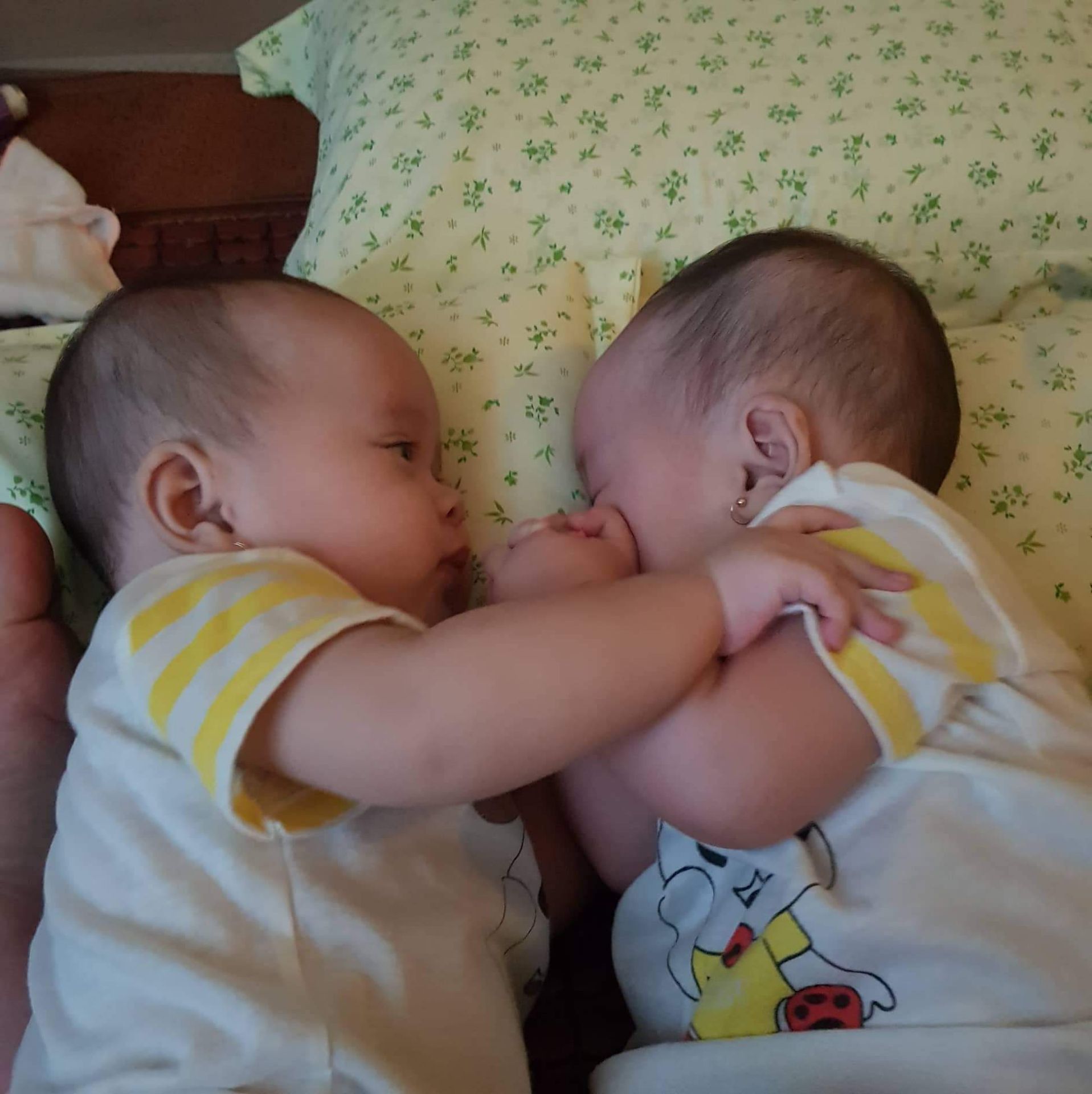 váy đẹp,  giá hạt dẻ ,, tiki giao hàng nhanh như siêu nhân  . và đặc biệt là thông điệp của shop  , shop rất là chỉnh chu từng sản phẩm  . shop xứng đáng dc hơn 5sao ạ.  cảm ơn shop  , cảm ơn tiki