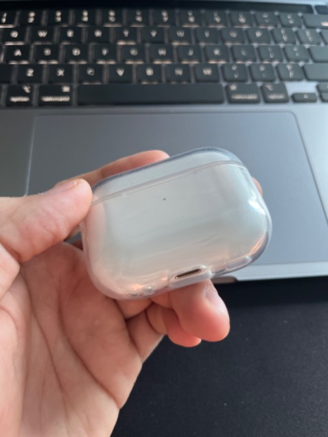 Ốp dày dặn.. chắc chắn.. cái nắp khá dể rớt ra nhưng này bệnh chung rồi… 🥹🥹