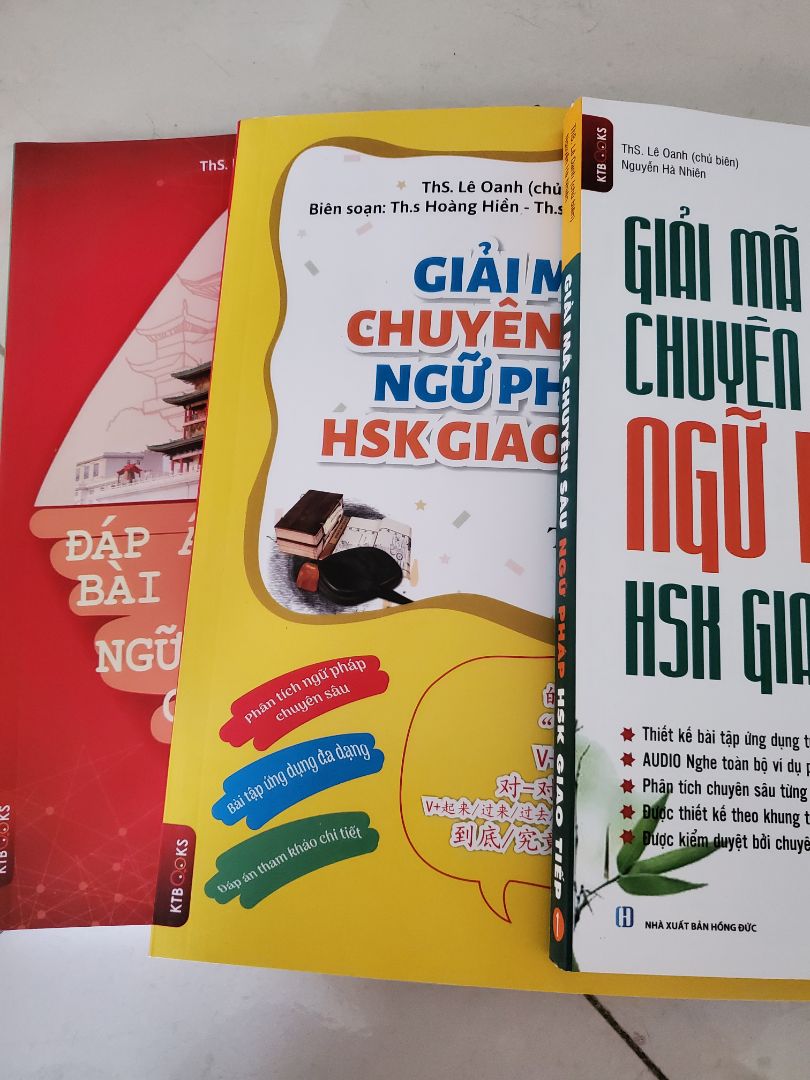 mình đã nhận dc sách. ok nhé.