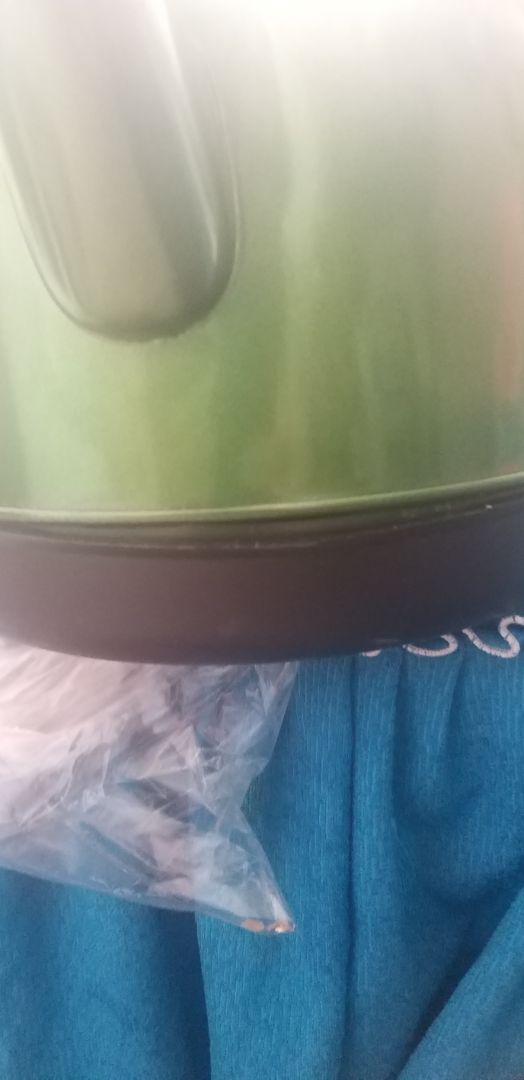 không biết tại sao hàng của tôi bị hở 1 khoảng (như ảnh), hy vọng sản phẩm sử dụng tốt