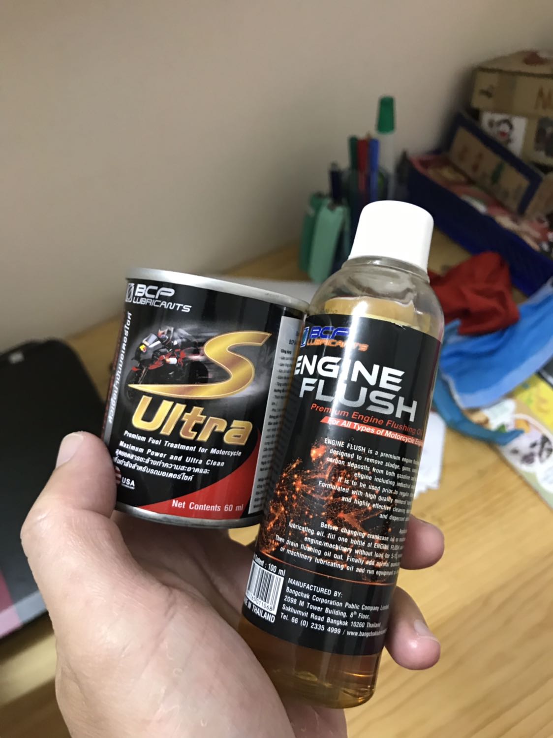 Tôi đặt mua 2 chai engine flush mà chỉ giao một chai còn chai kia không biết ở đâu ra Tôi đặt mua 2 chai engine flush mà chỉ giao một chai còn chai kia không biết ở đâu ra