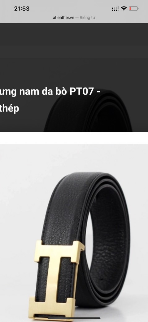 Nói chung ổn với tầm giá chứ cũng không xao siêu gì, nhưng cũng ko phải dổm dởm như ngoài chợ bán.

Mình mua áp dụng mã giảm giá nên còn 230k.

Cơ bản là ổn, ko cẩu thả như ngoài chợ, chau chuốt hộp, thẻ, thư cảm ơn. Với giá tiền vậy là rất ok luôn.

Dây dài thì người ta tháo mặt nịt ra cắt bớt 1 đoạn đầu chỗ gắn mặt nịt ấy, bữa có bà kia comment chửi, kêu dài quá ko vừa, cắt thì không ra hình thù cái nịt, rồi chửi shop. Hóa ra là mụ ấy kêu cắt ở đầu cái đuôi nịt ấy. Lạy bả luôn, ai IQ vô đối