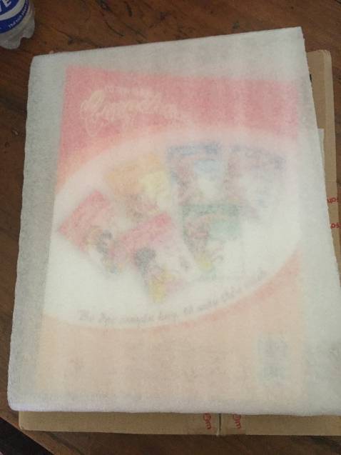 Mình mua 1 bộ tưởng cùng nhà bán luôn mà lọt mất 1 cuốn bên nhà bán Fahasa. Giao hàng lâu hơn nhưng mà Fahasa lúc nào đóng gói cũng siêu về kĩ nha.