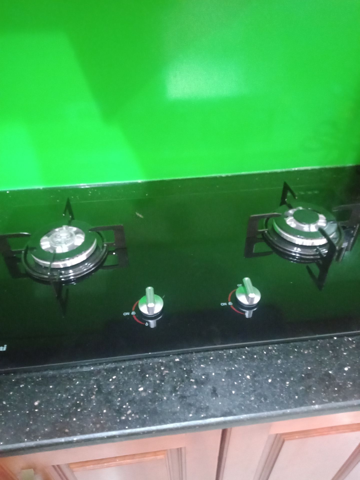 sp rất tốt. nhưng giao thiếu 1 chi tiết là cái nắp đậy pép hâm. hy vọng tiki gửi về cho mình sp rất tốt. nhưng giao thiếu 1 chi tiết là cái nắp đậy pép hâm. hy vọng tiki gửi về cho mình