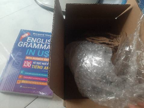 Đóng gói raat kỹ, bọc sách cũng rất kĩ, sách mới tinh, nhìn raat ưng