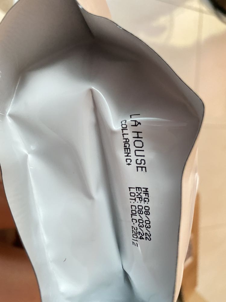 Lần đầu sử dụng sản phẩm này. Hy vọng có hiệu quả tốt. Date rất xa, hàng mới sản xuất. Lá House gói hàng rất cẩn thận cảm ơn Lá nhiều!