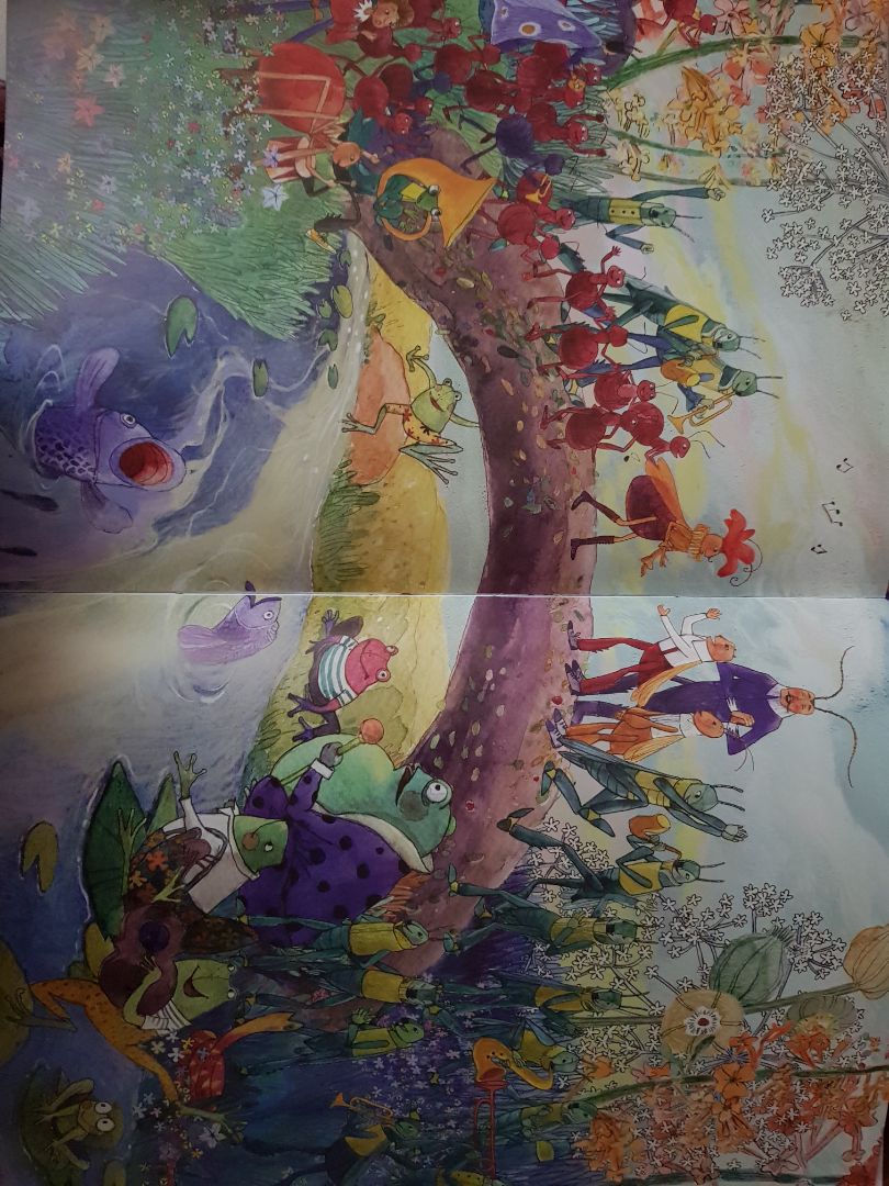 nét vẽ đẹp, rất nhiều tranh minh họa cho con xem, trang sách chất lượng, đáng để mua đọc sách mỗi tối cho con, con có thể thỏa trí tưởng tượng
tiki giao hàng nhanh, đóng gói tốt