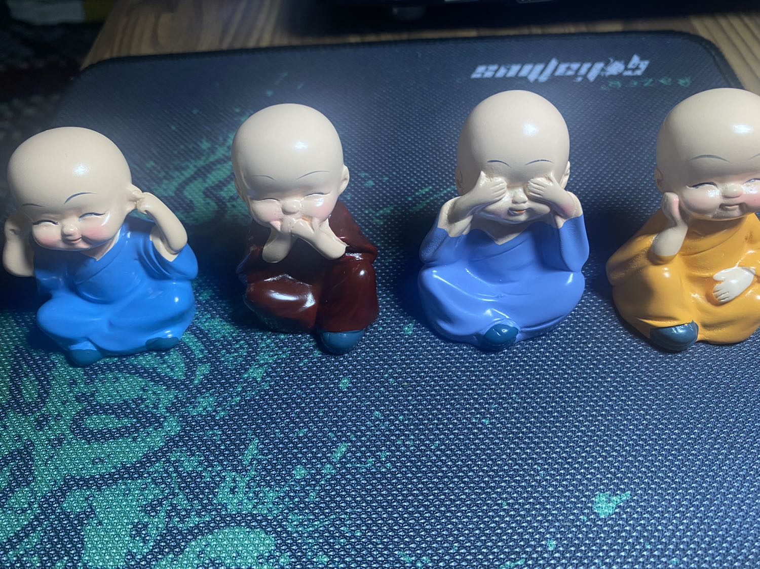 Hàng rất tốt, tượng đẹp, đóng gói cẩn thận, giao hàng nhanh Hàng rất tốt, tượng đẹp, đóng gói cẩn thận, giao hàng nhanh