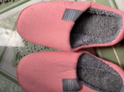 Hàng ok, đế mềm dẻo, phù hợp với giá tiền