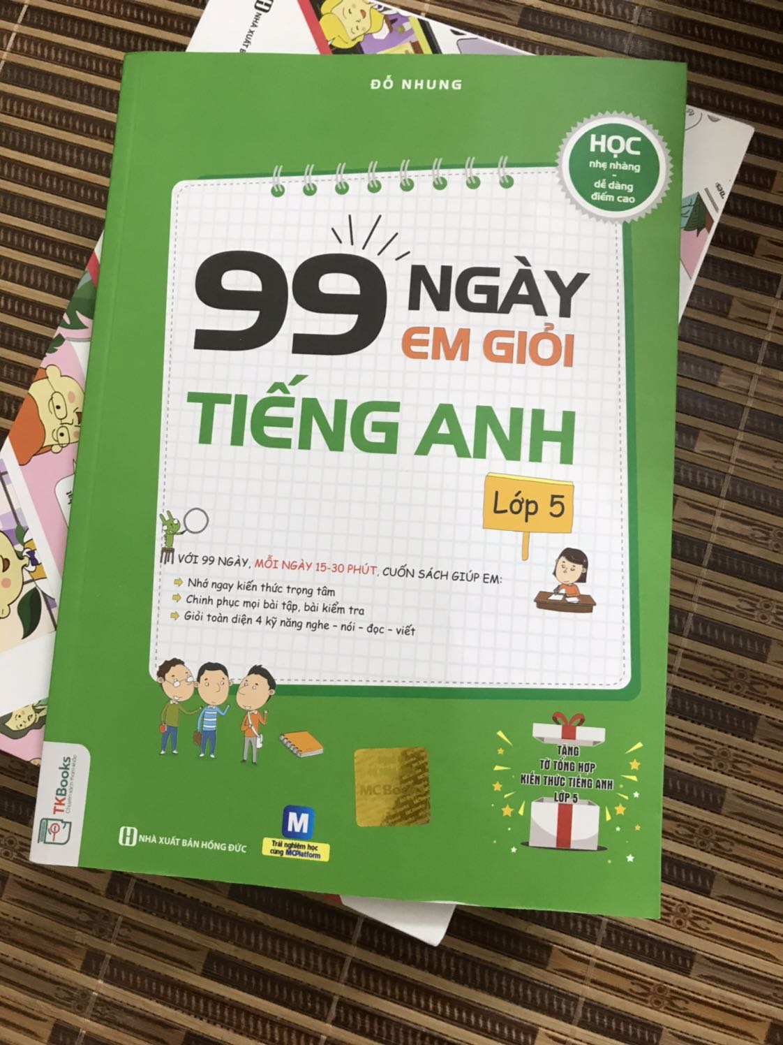 Sách của MC books luôn đẹp về hình thức, bt giá khá cao nhưng tiki sales nên tranh thủ vợt nhanh.