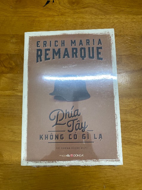 Sách giao chuẩn chỉnh đẹp mới tinh còn nguyên trong bọc, săn sale ngày mọt sách tiki nên giá chỉ còn 1/2, mãi iu tiki