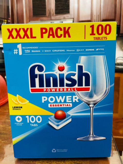 Bao bì sắc nét, có tem phụ đầy đủ, mình đã sử dụng nhiều lần nên chất lượng tốt. Tặng các bác mua sau bảng chức năng của các dòng sản phẩm.