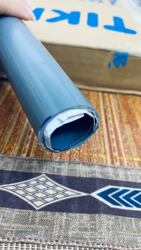 Hàng đắt mà đóng gói không ra gì ống pó còn ngắn hơn pos làm móp hai đầu mua 300k quyển truyện mà k đóng gói đc hẳn hoi không phải do bên khác hết hàng thì không bao giờ mua bên tiki bao nhiêu lần rồi vẫn không cải thiện cách đóng hàng