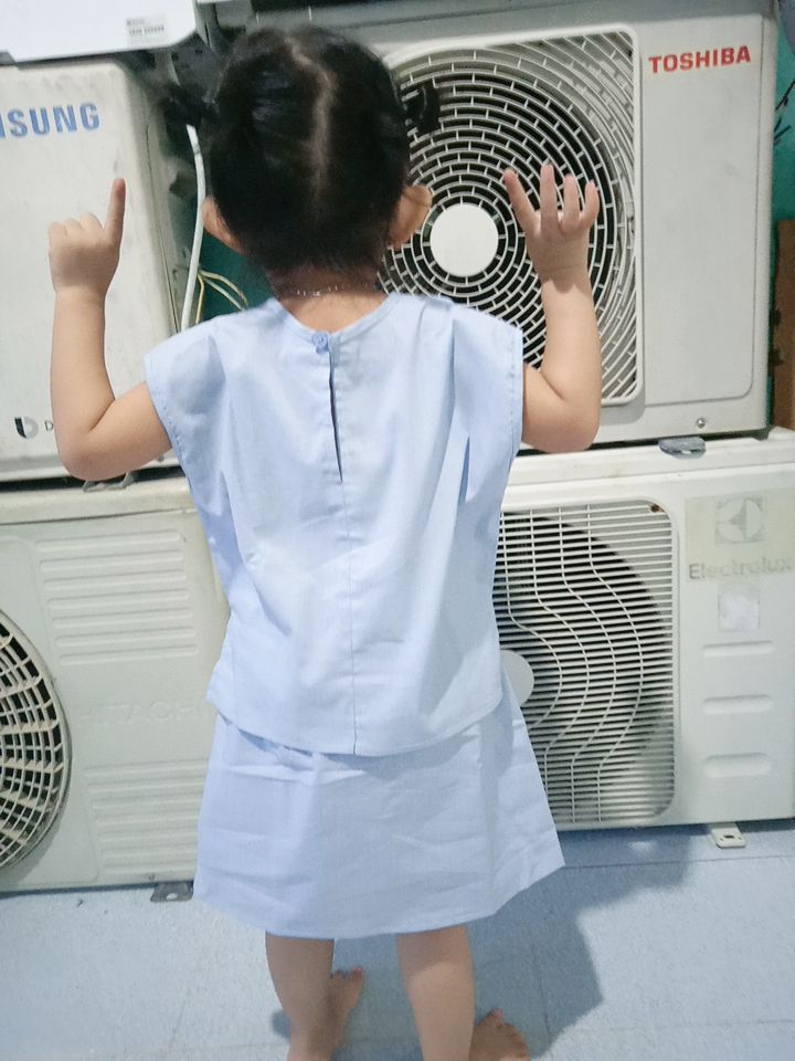 hàng đẹp, chất vải rất thích các mẹ nên mua cho bé mặc