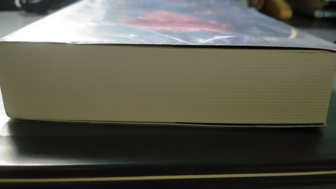 hư mép sách nhiều, bẩn nhiều chỗ, giao hàng nhanh. nội dung thì không cần chê.