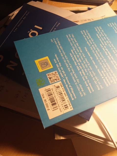 Sách nhìn cũ không đúng giá