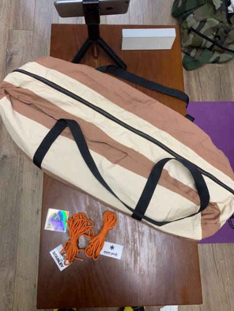 Túi của shop cực kì chắc chắn,  mua 2 3 cái dành dể dùng dần củng như bỏ toàn bộ đồ cắm trại vô 1 túi, đi là chỉ bưng cái túi đi thôi khá tiện, cảm ơn shop tư vấn.