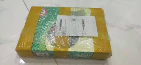 Đặt 2 Ram , trả tiền đủ 2 ram, giao 1 ram, ko hiểu nv tập đoàn TL làm ăn iểu j. giao bổ sung đi , ko chấp nhận được.,  
Gói hàng rất sơ xài. vận chuyển mưa, lỡ rách ra thì làm sao in, đưa vào in giấy nhăn nheo hư hết máy in sao, nv gói hàng ko có tâm 1 tí nào. Đặt 2 Ram , trả tiền đủ 2 ram, giao 1 ram, ko hiểu nv tập đoàn TL làm ăn iểu j. giao bổ sung đi , ko chấp nhận được.,  
Gói hàng rất sơ xài. vận chuyển mưa, lỡ rách ra thì làm sao in, đưa vào in giấy nhăn nheo hư hết máy in sao, nv gói hàng ko có tâm 1 tí nào.