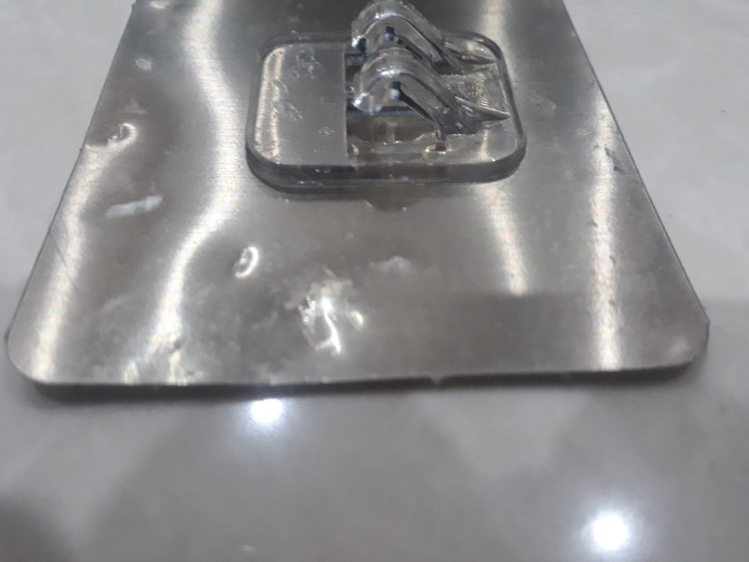 Đây là lần thứ (n + 2), TiKi k tôn trọng khách hàng. Thật sự mình rất muốn chửi thề vì cực kì k hài lòng + sự lặp đi lặp lại cái cách làm việc thiếu chuyên nghiệp. Gói hàng lúc nào cũng gớm, chọn hàng đưa cho khách thì k lau chùi, không kiểm tra chất lượng. Làm ăn như *** đảo. Khách đặt hàng cũng tiền chứ phải cỏ rác đâu, đưa hàng cho khách bị lỗi bị hư thì khách dùng kiểu gì? Miếng dán thì như *** gặm, cái giá thì bị móp, gãy hoặc là do gia côg thiếu thép chắp vô. Hôm trước giao hàng lỗi gọi điện làm phiền khách hàng yêu cầu đổi trả, trong khi khách hàng rất bận nên k có tạo yêu cầu đổi trả thì liên tục bị shipper gọi để trả đơn hàng. Chỉ cần làm việc có tâm 1 chút, đặt cảm giác của Khách lên 1 chút thì k có những trường hợp lỗi xảy ra. Đôi khi chỉ cần lau chùi rồi gửi đi cũng là khó khăn hơn việc đổi trả hay sao? Hãy làm việc có tâm vì đồng tiền mình nhận được từ khách đều làm theo kiểu *** vì khách nhiều, hàng tui rẻ nên k cần làm cẩn thận. Cảm ơn Đây là lần thứ (n + 2), TiKi k tôn trọng khách hàng. Thật sự mình rất muốn chửi thề vì cực kì k hài lòng + sự lặp đi lặp lại cái cách làm việc thiếu chuyên nghiệp. Gói hàng lúc nào cũng gớm, chọn hàng đưa cho khách thì k lau chùi, không kiểm tra chất lượng. Làm ăn như *** đảo. Khách đặt hàng cũng tiền chứ phải cỏ rác đâu, đưa hàng cho khách bị lỗi bị hư thì khách dùng kiểu gì? Miếng dán thì như *** gặm, cái giá thì bị móp, gãy hoặc là do gia côg thiếu thép chắp vô. Hôm trước giao hàng lỗi gọi điện làm phiền khách hàng yêu cầu đổi trả, trong khi khách hàng rất bận nên k có tạo yêu cầu đổi trả thì liên tục bị shipper gọi để trả đơn hàng. Chỉ cần làm việc có tâm 1 chút, đặt cảm giác của Khách lên 1 chút thì k có những trường hợp lỗi xảy ra. Đôi khi chỉ cần lau chùi rồi gửi đi cũng là khó khăn hơn việc đổi trả hay sao? Hãy làm việc có tâm vì đồng tiền mình nhận được từ khách đều làm theo kiểu *** vì khách nhiều, hàng tui rẻ nên k cần làm cẩn thận. Cảm ơn