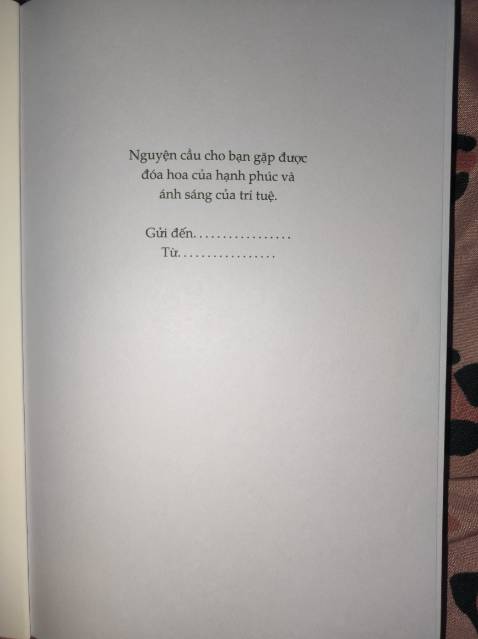Mình chỉ đánh giá dựa theo cảm nhận riêng của mình thôi. Đoạn đầu sách nội dung khá ổn đến gần cuối thì chắc mình đọc hơi đuối. Nhưng về tổng thể nội dung thì mình thấy cũng khá hay, tác giả đưa ra những ví dụ khiến mình cũng cảm thấy đồng cảm.